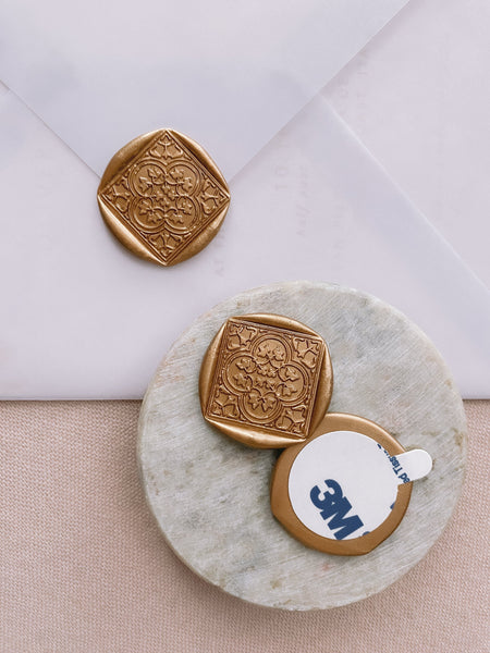 Moroccan tile quatrefoil pattern wax seals in gold with 3m sticker