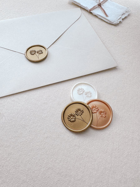 Daisies wax seals with 3D engravings in color gold, white pearl and peachy gold