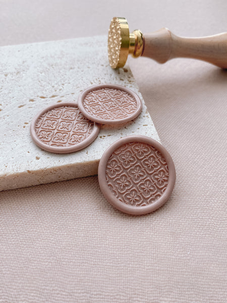 Moroccan tile pattern round wax seals in dusty mauve 