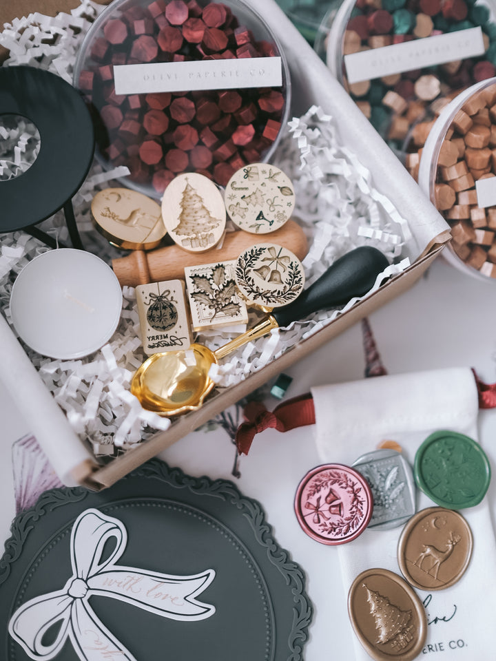 Christmas wax seal kit gift box includes festive wax seal stamps, stone set and sealing wax beads