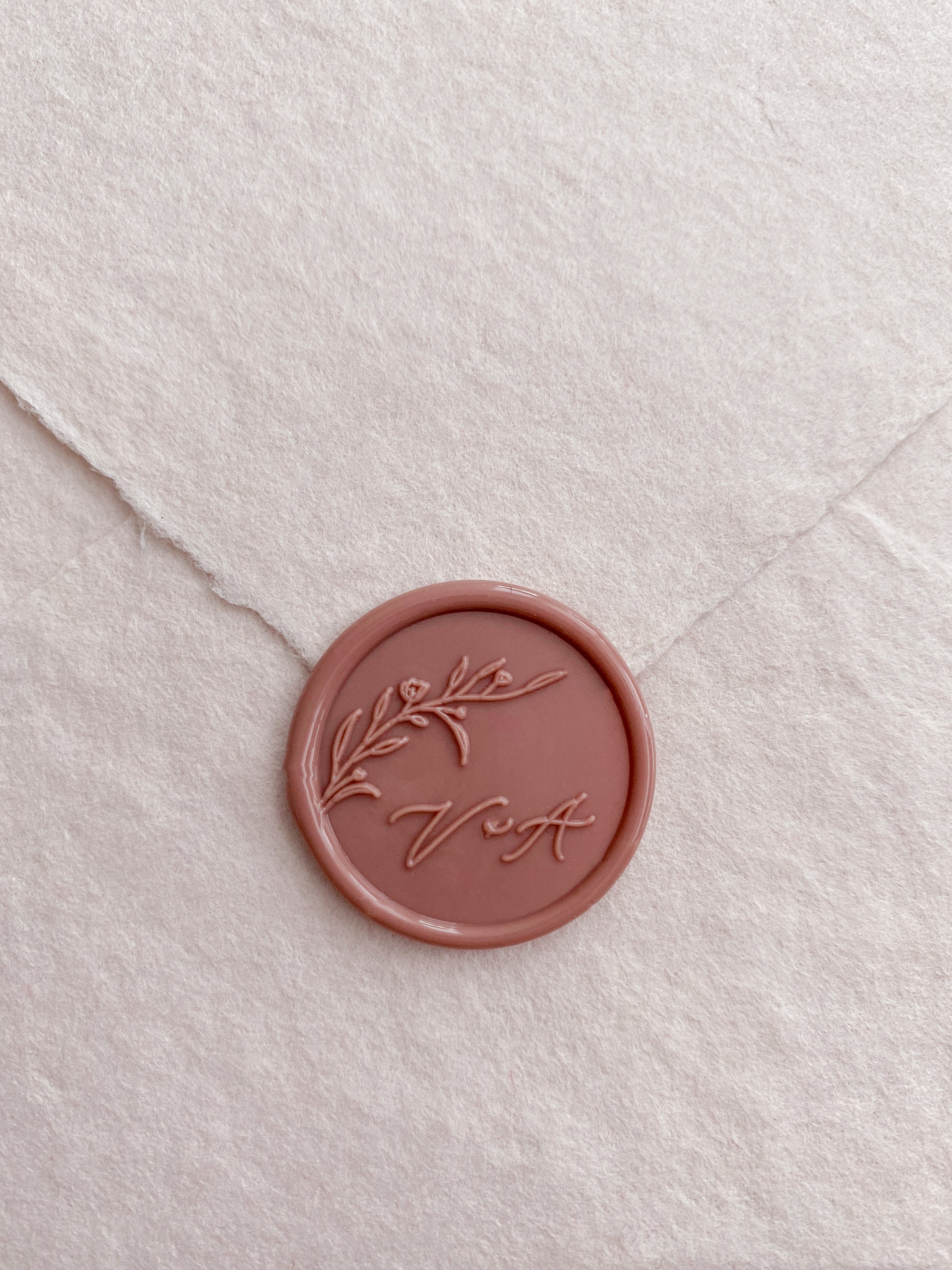 Moderne Monogram Wax Seal Stamp – Olive Paperie Co.