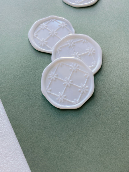 Daisy flower pattern wax seals in white